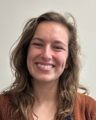 Photo of Holly Blades, Pre-Licensed Professional