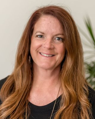Photo of Rochelle Pruett, MA, LPC, LCPC, Licensed Professional Counselor in Lees Summit