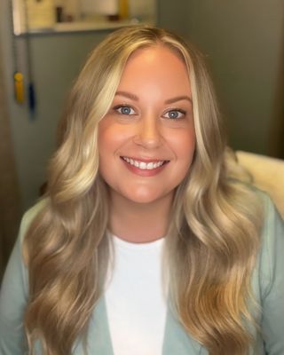 Photo of Rachel Lavins, Licensed Social Worker, LSW