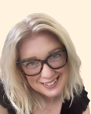 Photo of Jenna Gepper, Licensed Professional Counselor, MA, LPC, CAADC