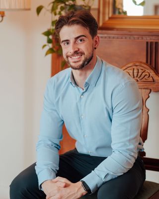 Photo of Erik Michalik, BASc, Registered Psychotherapist (Qualifying)