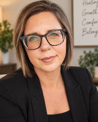 Photo of Aubrey Dollings, Licensed Professional Counselor, LPC, LMHC, M.Ed.