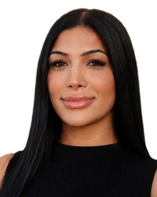 Photo of Uma Thusu, Registered Psychotherapist (Qualifying)