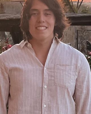 Photo of Kevin Robayo, Associate Counselor, LAC, NCC, EMDR Tr