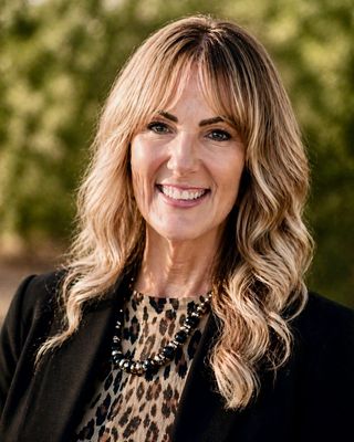 Photo of Charree Kashwer, Marriage & Family Therapist, PhD, LMFT