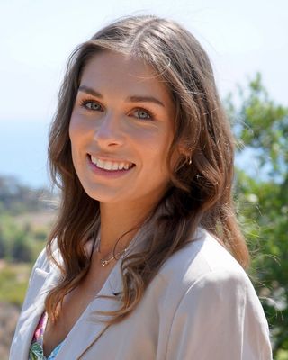 Photo of Emily Walker, Marriage & Family Therapist Associate, AMFT