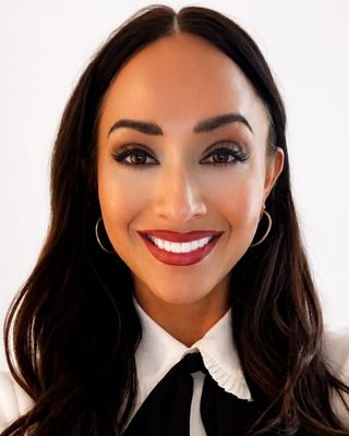 Photo of Anne Marie Jones, Pre-Licensed Professional, MEd, LMHCA, ESA