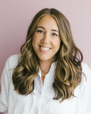 Photo of Wendi Anderson, LPC-Associate, MA