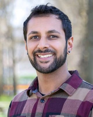 Photo of Chris Rambaran, Registered Social Worker in Vancouver, BC
