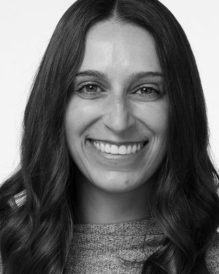 Photo of Erinn Tempelis, Physician Assistant, PA-C