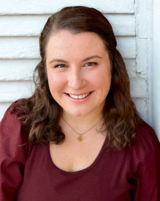 Photo of Lindsey Crilly, Counselor, MA, LCMHCA, NCC