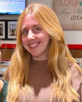 Photo of Joy Roberts, Clinical Social Work/Therapist, LCSW
