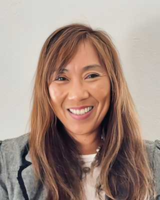 Photo of Regina Sueoka, Marriage & Family Therapist, LMFT