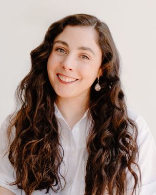 Photo of Nicole K. Funigiello, Clinical Social Work/Therapist, LCSW