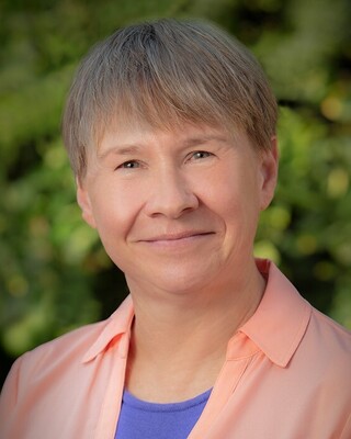 Photo of Lois Zsarnay, LMFT, CEDS, CCTP, RD, EMDR, Marriage & Family Therapist