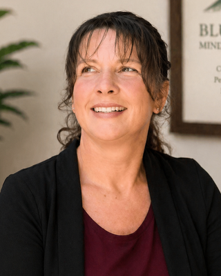 Photo of Michelle Whittaker, Psychiatric Nurse Practitioner, DNP, PMHNP, FNP-BC