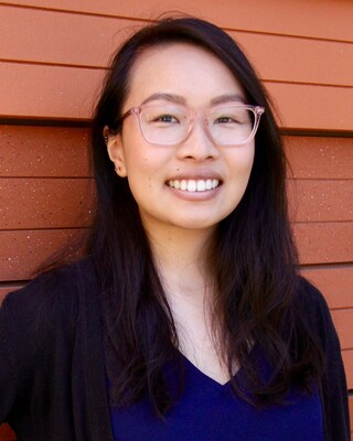 Photo of Angela Nguyen, Associate Clinical Social Worker in Arcadia, CA