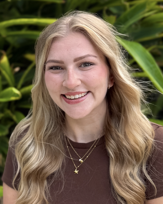 Photo of Lauren Neumann, Clinical Social Work/Therapist, MSW, LCSW
