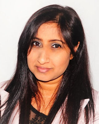 Photo of Julia Sivarajah, Registered Psychotherapist in Hamilton, ON