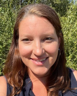 Photo of Lindsey Nieswiadomy - Healing Arts Art Therapy and Counseling PLLC, Licensed Professional Counselor, MA, LPC, ATR