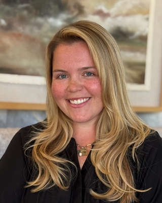 Photo of Shannon Fennell, Marriage & Family Therapist Associate, MA, AMFT