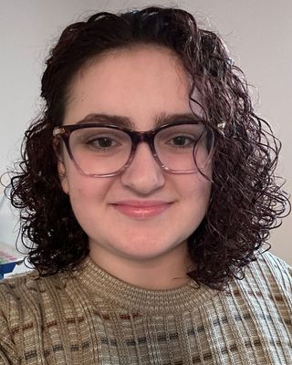 Photo of Elizabeth Hunter, Clinical Social Work/Therapist, LSW, MSW