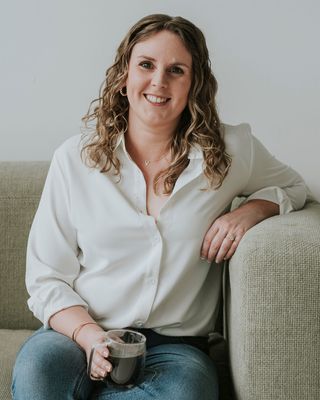 Photo of Colleen Venema, Registered Psychotherapist (Qualifying)