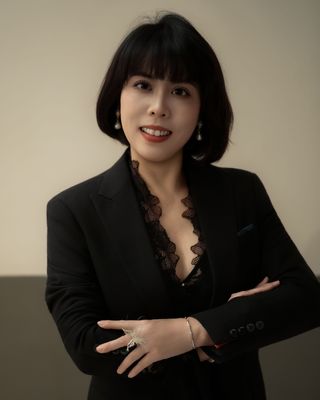 Photo of San Wong, Psychotherapist, MA, MBACP