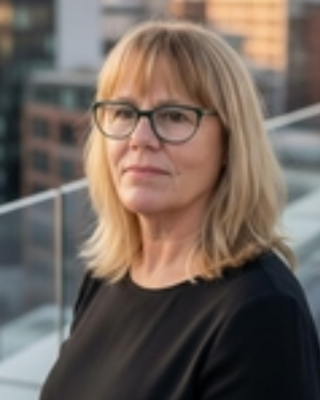 Photo of Sondra Longbrake, Marriage & Family Therapist, LMFT