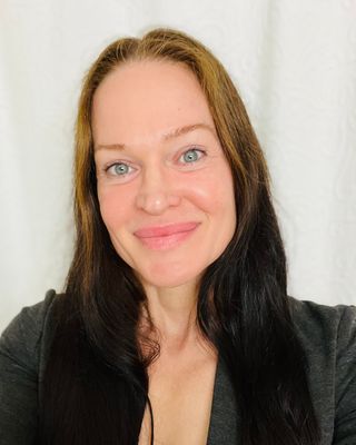 Photo of Christine Harris, Licensed Professional Clinical Counselor, MS, LPCC, AuDHD