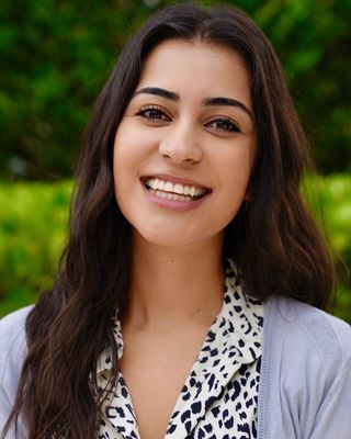 Photo of Rooha Rowhani, Psychologist in Colee Hammock, Fort Lauderdale, FL