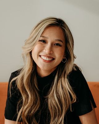 Photo of Buu Dao - Therapy for Complex Trauma (C-ptsd) - Buu, Registered Psychotherapist (Qualifying), MACP