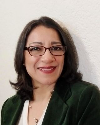 Foto de Esther Alvarado R - Atención Psicoterapéutica Especializada , Psicólogo, Mtra