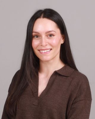 Photo of Shay Kader, Registered Psychotherapist (Qualifying)
