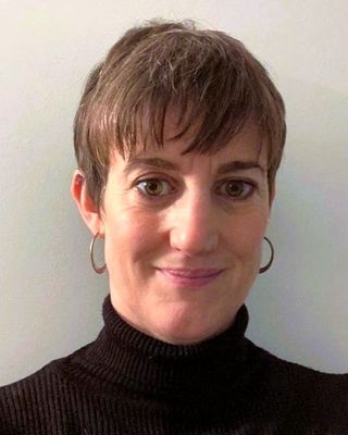 Photo of Anna Frazer, Counsellor, MSc, MBACP