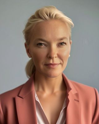 Photo of Jennifer Julia Brewer, Psychiatric Nurse Practitioner, PMHNP