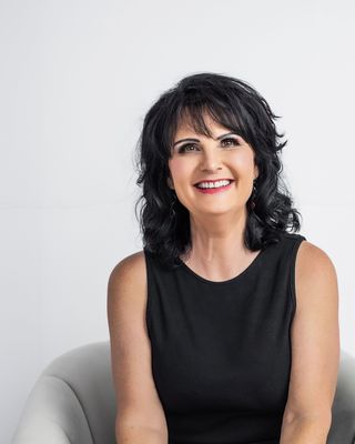 Photo of Lisa J Keller Salvaggio, Psychologist, PsyD, LP, MN, LPCC, ND