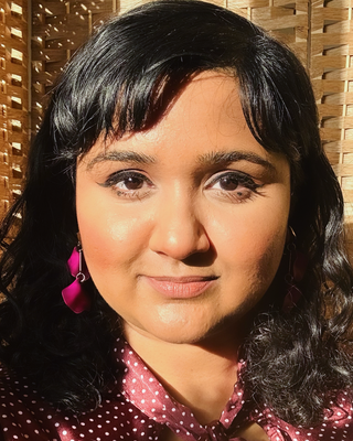 Photo of Dr Shahnaz Akhtar, Psychologist, PsychD, HCPC - Couns. Psych.