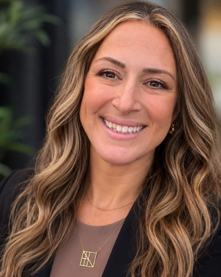 Photo of Kaitlynn Barbour - Kaitlynn Barbour - FEW Center, Clinical Social Work/Therapist, LICSW