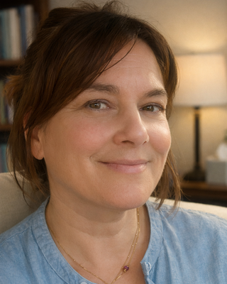 Photo of michelle merali, Counsellor, MBACP