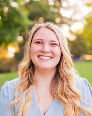 Photo of Chloe Gurr, Pre-Licensed Professional, CMHCI