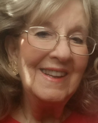 Photo of Aynne Rosenberg, Counselor, LMHCDM