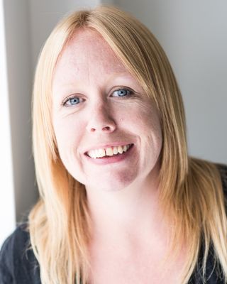 Photo of Laura Lambert, Psychotherapist, MSc, MUKCP