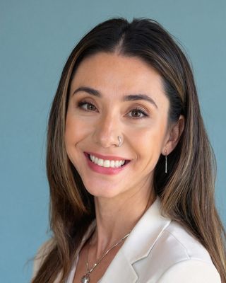 Photo of Jacqueline Leong-Abad, Marriage & Family Therapist, LMFT