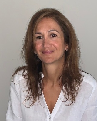 Photo of Maria Oratis, Counsellor in Oakleigh Park, London, England