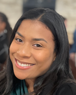 Photo of Symone Berry, Clinical Social Work/Therapist, LCSW