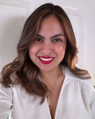 Photo of Jen Vazquez, Marriage & Family Therapist, MS, LMFT