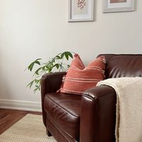 Gallery Photo of In-person sessions available in the Greenwood and Danforth area!