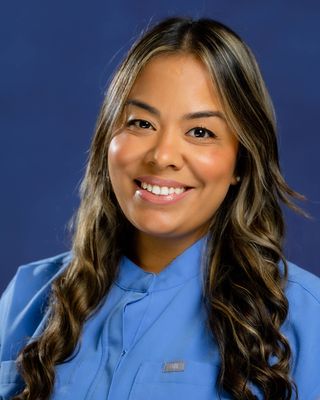 Photo of Yenitza Ortiz, LMHC, MS
