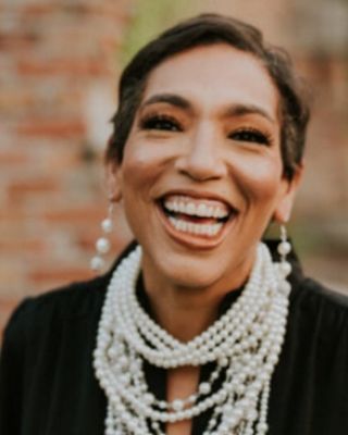 Photo of Kenya Campbell, Marriage & Family Therapist